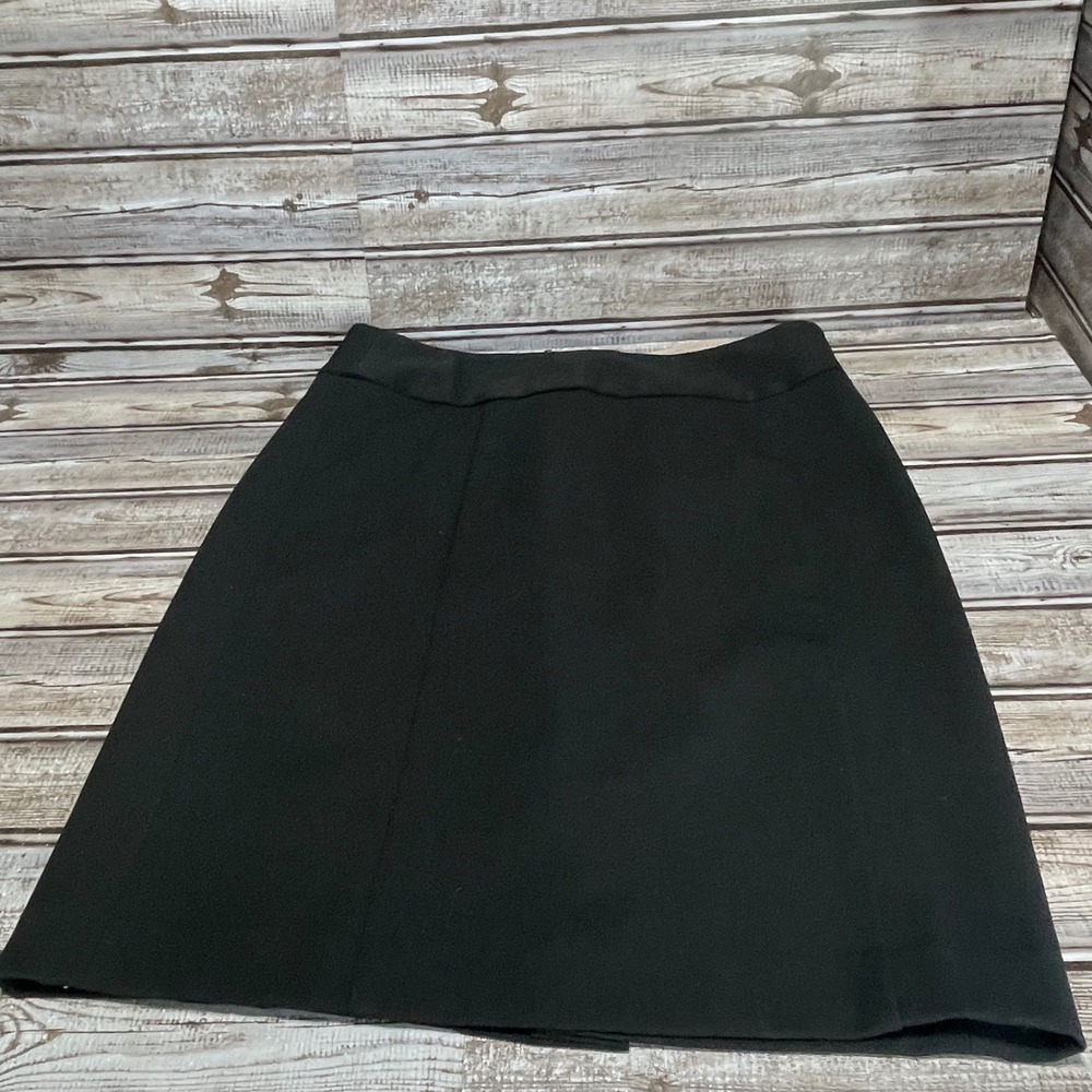 Ann Taylor NWT Black Skirt Classic‎ Business Casual Size 6P